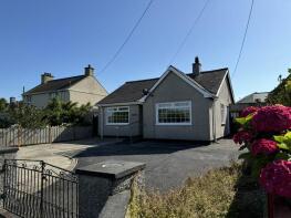 Lyndale, Lon Ysgubor, Cemaes Bay LL67 0LD