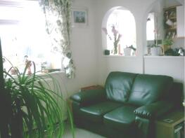 25, Hornbeam Close, Northolt UB5 4DE
