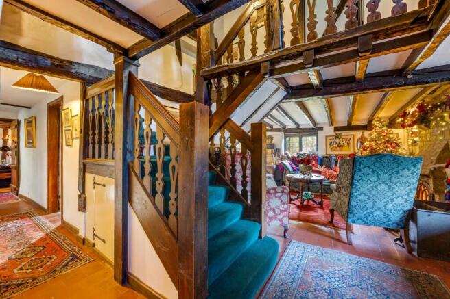 Hallway/ Reception Room