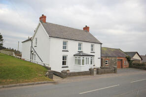 Blaenpant, C2001, Llangynin, Carmarthen SA33 4JZ