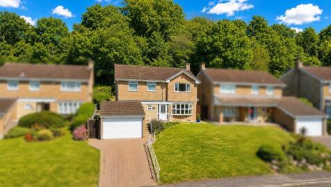 Ringwood Grove, Hillside