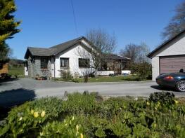 Min Y Coed, Coed Y Bryn SA44 5LN