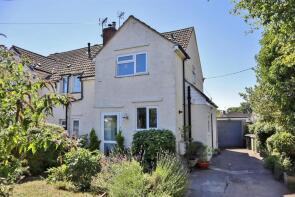 2, Garden Road, Oakham LE15 8AY
