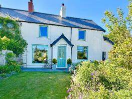 Ael Y Bryn, Graig, Colwyn Bay LL28 5TW