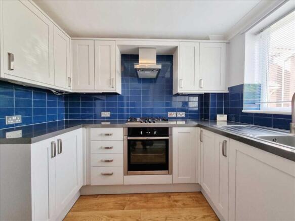 Kitchen: