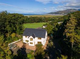 Plas Henddol, Ffordd Panteinion, Fairbourne LL38 2TQ