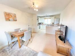 65, Barley Leaze, Chippenham SN14 6GW