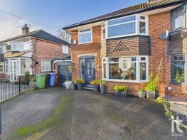 88, Pennine Road, Woodley, Stockport SK6 1JX
