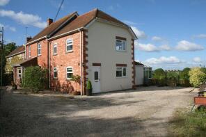 2, Myrtle Cottage, B3091 - St James Street To Kit Hill, Shaftesbury SP7 0AQ