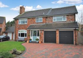 6, Egerton Moss, Altrincham WA15 0QE
