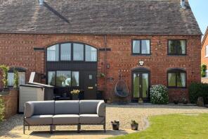 The Granary, Park Farm, Crutch Lane, Elmbridge WR9 0BG