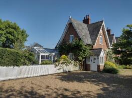 Whitehall Cottage, Hardwick Road, Harleston IP20 9PU