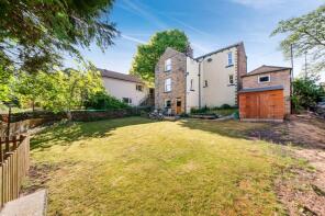 5, Marsh Lane, Shepley, Huddersfield HD8 8AE