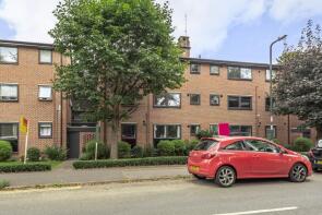 16, Lennox House, Ray Park Avenue, Maidenhead SL6 8DT