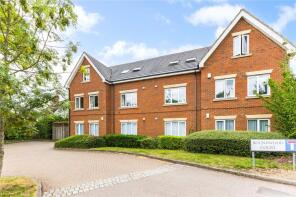 8, Roundwood Court, Roundwood Lane, Harpenden AL5 3BJ
