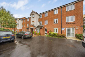 41, 9 Laburnum Court, Harefield Road, Uxbridge UB8 1FQ