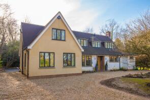 Langside, Hudnall Common, Little Gaddesden, Berkhamsted HP4 1QN
