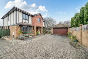 133a, Tithe Barn Drive, Maidenhead SL6 2DD