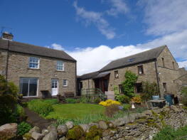 Hill View, Main Street, Carperby DL8 4DA
