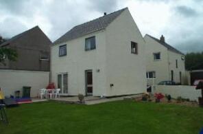 12, Caeau Gleision, Bangor LL57 4EW