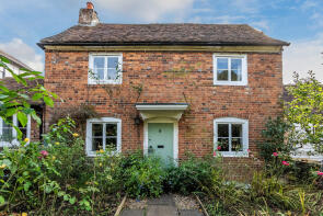 8, Six Bells Lane, Sevenoaks TN13 1JE