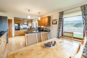 2, Beachgate, Montrose DD10 0QZ