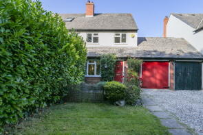 10, The Moat, Toot Hill Road, Stanford Rivers, Ongar CM5 9LR