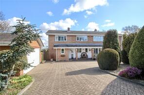 6, Manor Close, Yarm TS15 9QE