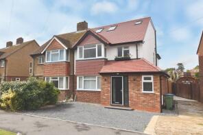 10, Vaux Crescent, Hersham, Walton-on-thames KT12 4HD