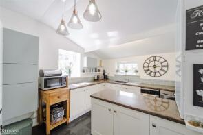 10, Southfield Terrace, Keighley Road, Colne BB8 7JA