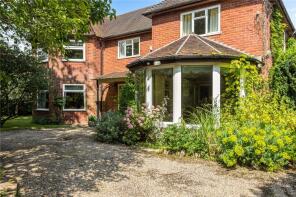 Wynton, Rectory Road, Padworth Common, Reading RG7 4JD