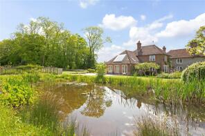 Saracens Cottage, Surrenden Road, Pluckley TN27 0SA