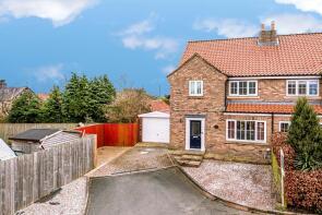 11, Ducks Farm Close, Kirby Misperton, Malton YO17 6XH