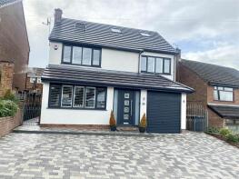 16, Shaw Moor Avenue, Stalybridge SK15 2RB