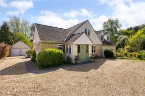 Cherry Orchard, Village Street, Aldington WR11 7YE