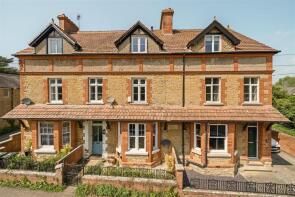 2, Beverley, Walditch Road, Bridport DT6 4LF