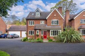 14, Foresters Gardens, Much Wenlock TF13 6GA