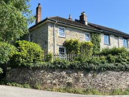 Lerryn Cottage, Fore Street, Lerryn PL22 0PT