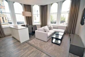 Flat 4, 8, King Street, Manchester M2 6AQ