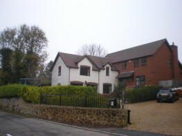 32b Midsummer House, Lower Way, Milton Keynes MK17 9AG