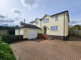 1, The Stables, Road From Apps Springs To Windward, Bideford EX39 5HN