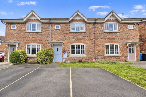 Sandwell Avenue, Thornton, FY5