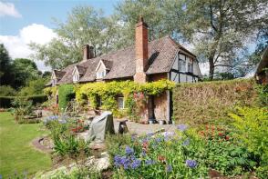Staddles, Road To Marsh Farm, Fordingbridge SP6 3NF