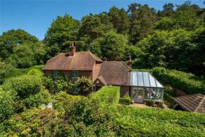 1 Arcadia, Felday Glade, Dorking RH5 6PG