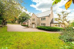 Cedar Frog House, Froggatt Lane, Hope Valley S32 3ZA