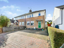 18, Chiltern Avenue, Dunstable LU6 2HY