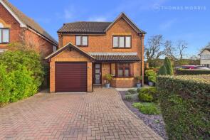 2, Knipe Close, Huntingdon PE29 6WN