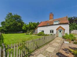 Fieldgate Cottage, London Road, Beccles NR34 8EL