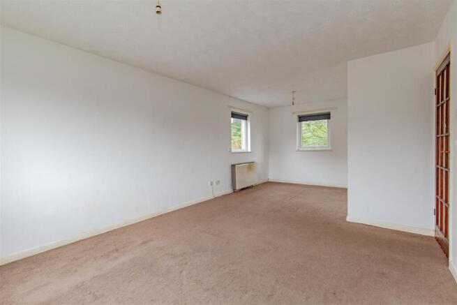 Reception Room-1.jpg