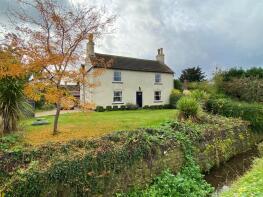 Ivy House, Main Street, Newark NG22 0HB